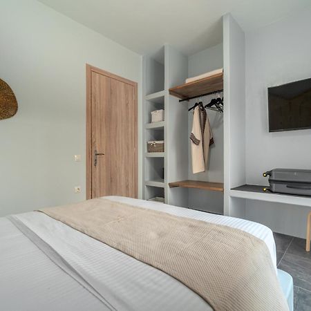 La Perla Suites Agioi Apostoloi  Eksteriør billede